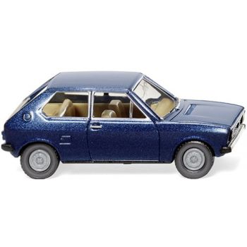 VW Polo I, bahamablau metallic, Baujahr 1075-79