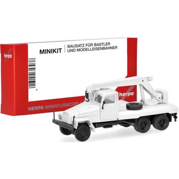 IFA G5 Kran LKW 3achs, weiß, Minikit