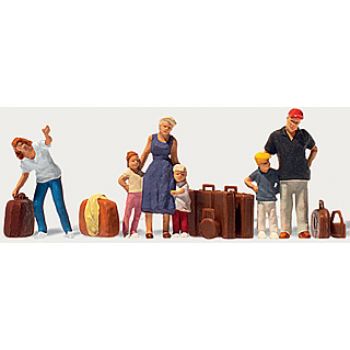 Wartende mit Gepäck