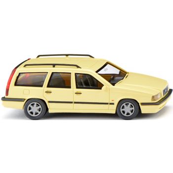 Volvo 850 Kombi, hellgelb, Baujahr 1993-1996