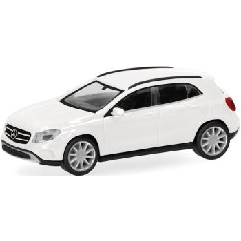 Mercedes-Benz GLA, weiß