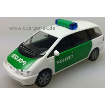 Ford Galaxy der POLIZEI, grün/weiß mit grünem Blauchtbalken mit rückwärtigen Anzeige 