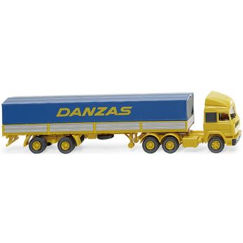 Iveco mit Dachspoiler, Pritschen-/Planensattelzug, Spedition DANZAS, Baujahr 1980-84