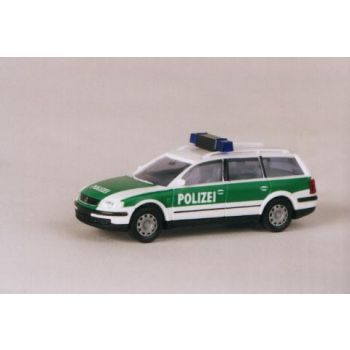 VW Passat B5 Variant der POLIZEI, weiß/grün, mit schwarzem Blaulichtbalken
