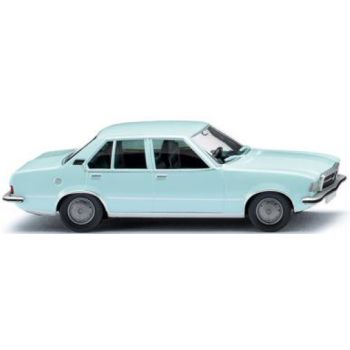 Opel Rekord D, hellblau, Baujahr 1971-77