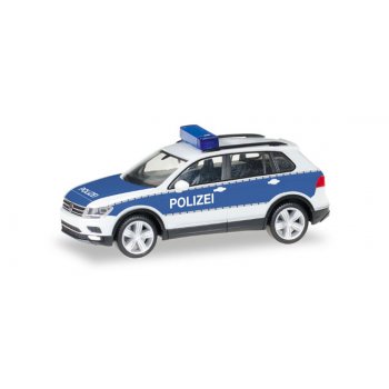 VW Tiguan, POLIZEI Brandenburg, weiß/blau
