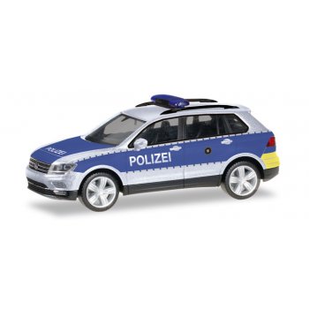 VW Tiguan, Polizei Landeshauptstadt Wiesbaden, silber/blau mit gelbem Heckbalken