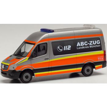 Mercedes-Benz Sprinter 13 Bus Hochdach, ABC-Zug Landkreis München, (Spezialeinheit vom Katastrophenschutz)