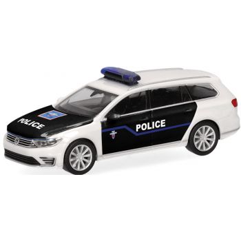 VW Passat Variant GTE, POLICE Paris - Frankreich