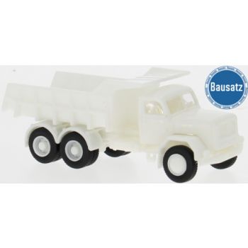 Sortiment zum Bau eines Magirus Jupiter Muldenkipper, weiß, Baujahr 1960