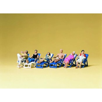 Ruhende im Liegestuhl