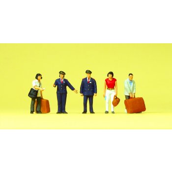 Chinesisches Bahnpersonal, Reisende, Gepäckwagen