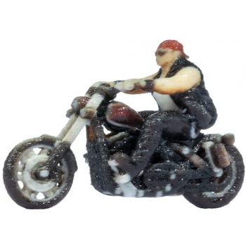 Chopper mit Rocker fahrend, im farbigen 3D-Druck