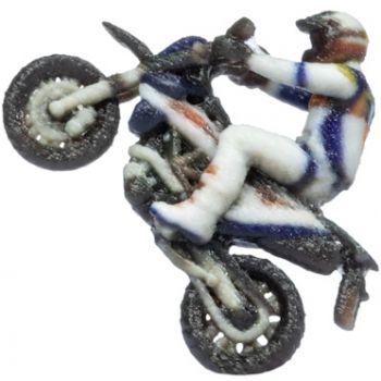 Motocross-Motorrad Wheelie, im farbigen 3D-Druck