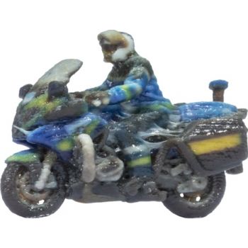 Polizeimotorrad Frankreich fahrend, im farbigen 3D-Druck
