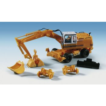 Liebherr Mobilbagger mit Anbaugeräten