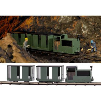 Start-Set Grubenbahn, Inhalt: Grubenbahnlokomotive mit 2 Mannschaftswagen, Gleise, Schalter, Batteriekasten, ohne Batterien!