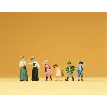 Frauen und Kinder um 1900