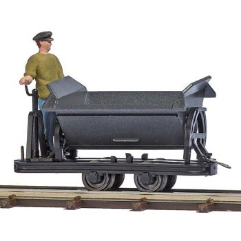 Kipplore mit Bremser. Wagen mit Bremserbühne und Figur. Länge: 34 mm.