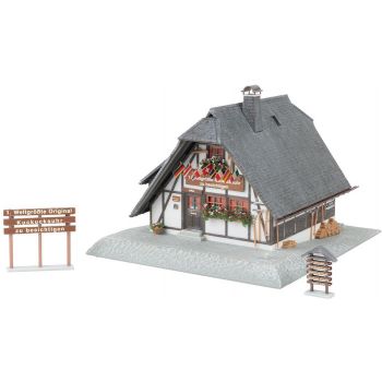 Jubiläumsmodell Weltgrößte Kuckucksuhr mit Figur mit Bollenhut, Größe 152 x 130 x 102 mm, Bausatz