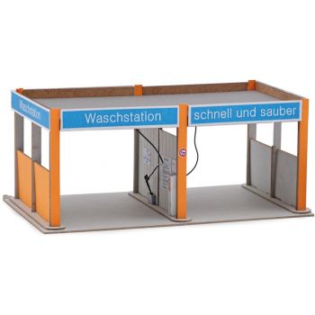 SB-Autowaschstation, Waschanlage mit 2 Boxen und Einrichtung, Bausatz, Größe 120 x 73 x 50 mm