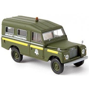 Land Rover 109 geschlossen, RAF Aircraft Engineering, (Royal Air Force Großbritanien)