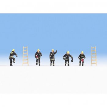 Feuerwehr (schwarze Schutzanzüge)