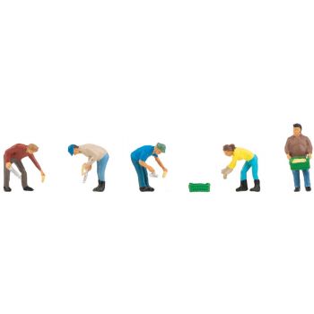 Bei der Ernte, 5 Figuren