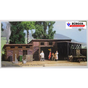 Hinterhofgebäude (Schlachterei), (Bausatz), (Schuppen 15 x 5,5 cm, Höhe 4,7 cm,  Unterstand 6 x 4 cm, Höhe 4 cm)