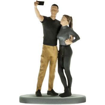 Paar macht ein Selfie mit funktionsfähigem Blitz, Funktionsmodell