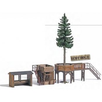 Aussichtsplattformen und Futterunterstand