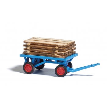 Handkarren, mit Bretterstapel aus echtem Holz