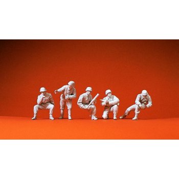 Geschützbedienung, UNBEMALTE Figuren