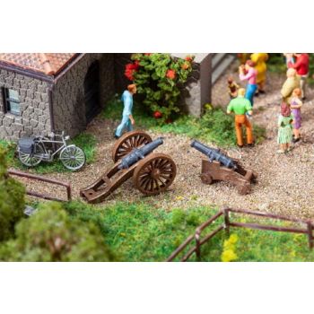 3 Historische Kanonen