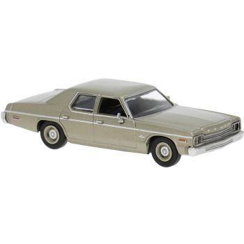 Dodge Monaco in gold