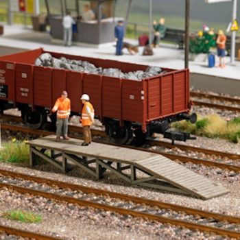 Kleine Laderampe aus echtem Holz, Bausatz, Größe: 98 x 17 mm, Höhe 11 mm