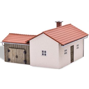 Werkstatt mit Schuppen, koloriert, Bausatz, Größe 104 x 92 x 56 mm