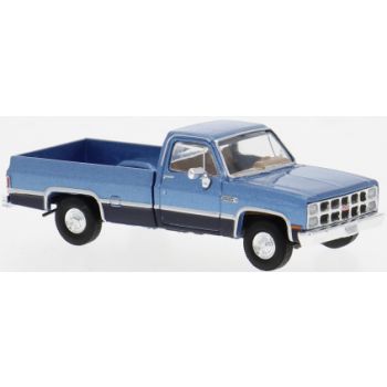 GMC Sierra Grande Pickup, hellblau/dunkelblau, Baujahr 1981