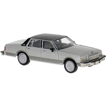 Chevrolet Caprice, silber mit schwarzem Dach, Baujahr 1987