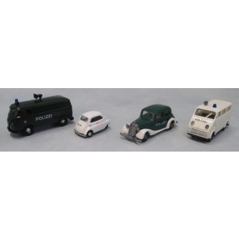 Sonderpackung der GdP: Mit 4 exklusiven Polizeifahrzeugen: VW T1b Lautsprecherwagen Polizei, dunkelgrün (Brekina 325662), BMW Isetta Polizei Bayern,