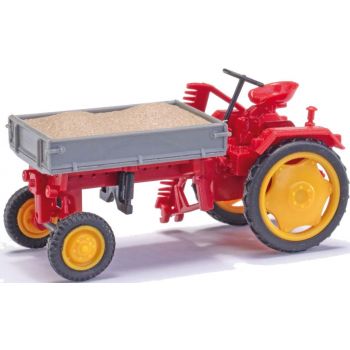 Traktor RS09 mit Pritsche und Kiesladung, Baujahr 1955