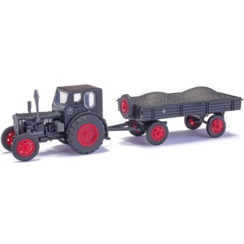 Traktor Pionier RS 01, VEB Kohlehandel mit Anhänger T4 und Kohleladung, Baujahr 1949