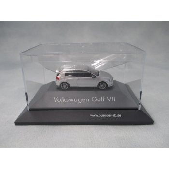 VW Golf 7 2-türig, reflexsilber, in PC-Box