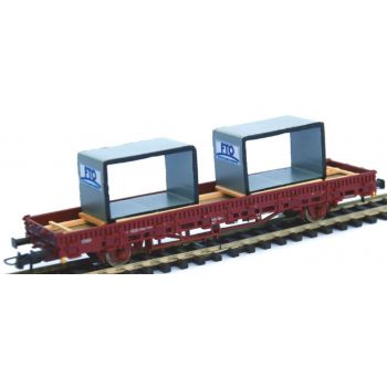 Ladegut Beton-Unterführungssegmente FTO Fertigteilwerk Obermain auf Transportgestell gelagert mit Spannbändern gesichert, Länge ca. 14 cm