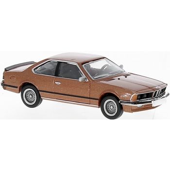 BMW 635 CSI, kupfer metallic, Baujahr 1977