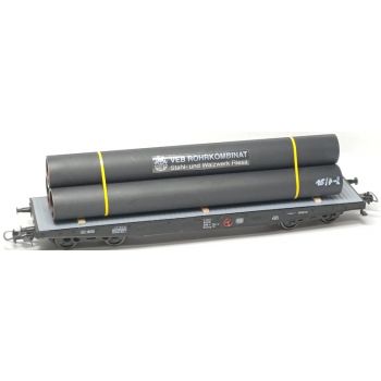 Ladegut Stahlrohre VEB STAHL- UND WALZWERK RIESA auf Transportpaletten gelagert und mit Spannbändern gesichert, Länge ca. 140 mm