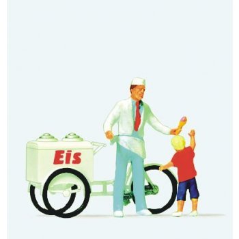 Eisverkäufer stehend mit Eiswagen und Kind