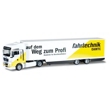 MAN TGX XXL Jumbokoffer-Sattelzug ÖAMTC Fahrtechnik, Österreich