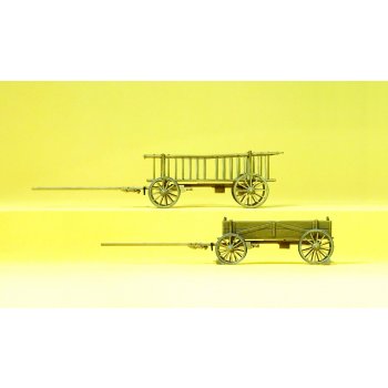 Abgestellter Leiter- und Kastenwagen