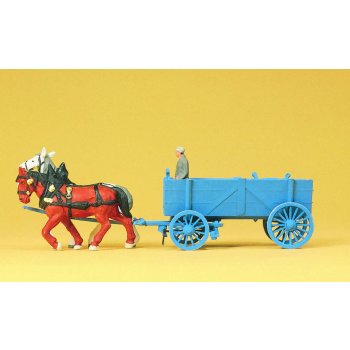 Pferdegespann mit Kastenwagen